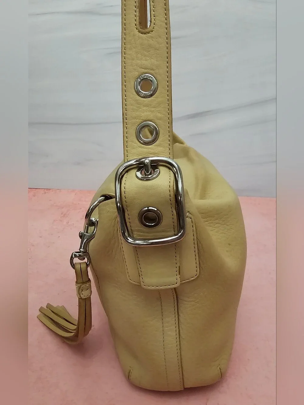 Coach Style 1429 Cream Pebbled Leather Hobo Shoulder Bag Tassel Adjustable Strap